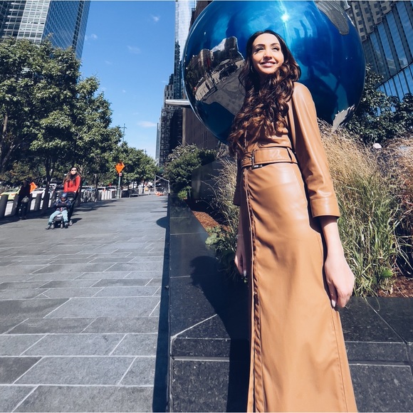 Zara faux leather midi dress - Picture 2 of 3